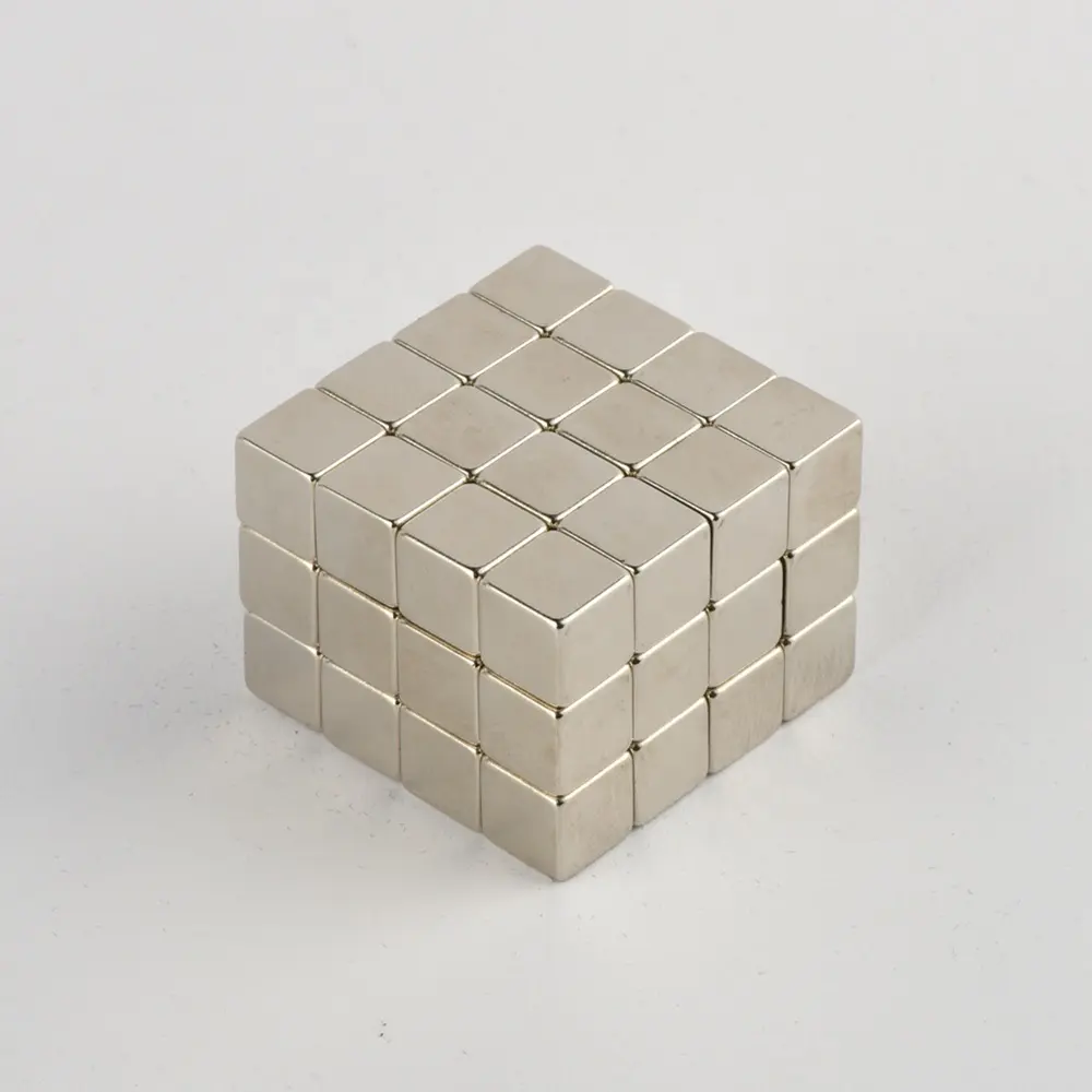 ネオジム磁石N35 N48 N52磁性材料メーカー高性能希土類永久キューブ