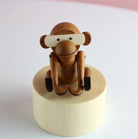 Singe aux longs bras