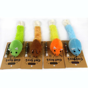 Juego interactivo para gatos con forma de ratón, 4 unidades - Product Image 1