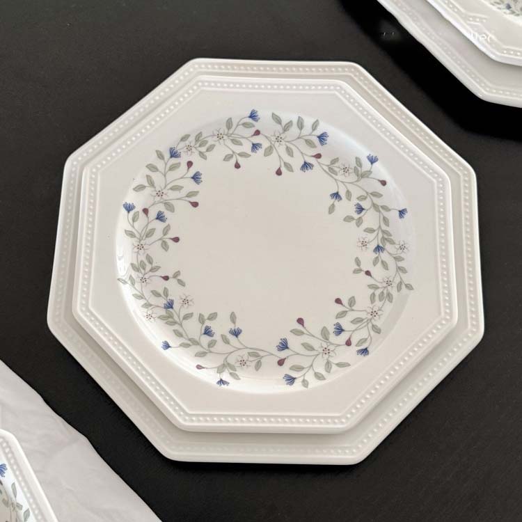 white-9 inch deep plate