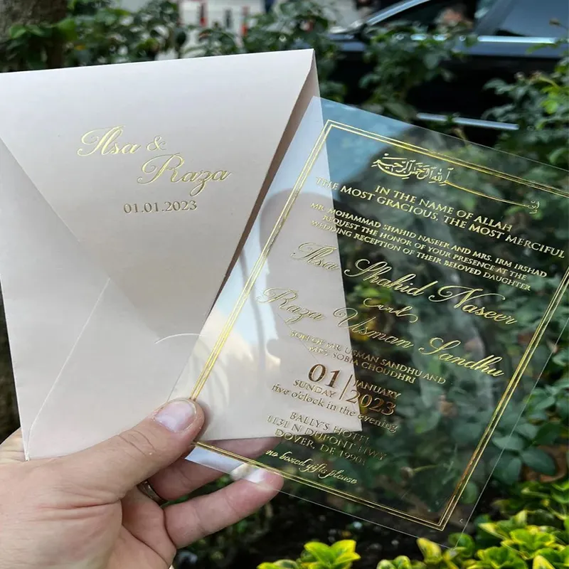 Tarjeta de invitación de boda acrílica de flor de seda, lámina dorada personalizada, impresión UV, tarjeta de invitación de cumpleaños