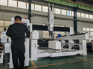 Máquina enrutadora CNC 3D de 4 ejes y 5 ejes de alta calidad con dispositivo giratorio y cabezal oscilante - Product Image 5