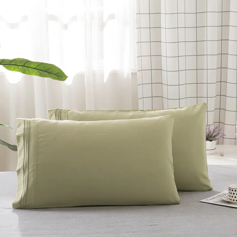 Funda de almohada bordada, calidad garantizada, precio adecuado, tela cepillada de poliéster 100%