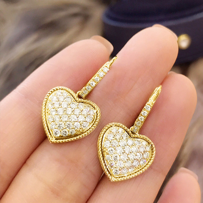 E3985 yellow gold