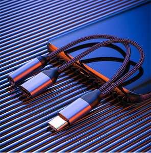 USB C型至3.5毫米耳机充电器适配器2合1高分辨率DAC快速充电加密狗电缆USB C至Aux音频插孔有现货 - Product Image 6