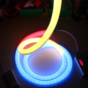 สายไฟนีออนดิจิตอล24โวลต์พิกเซล LED Neo Pixel LED RGB Neon เส้นผ่านศูนย์กลาง20มม.