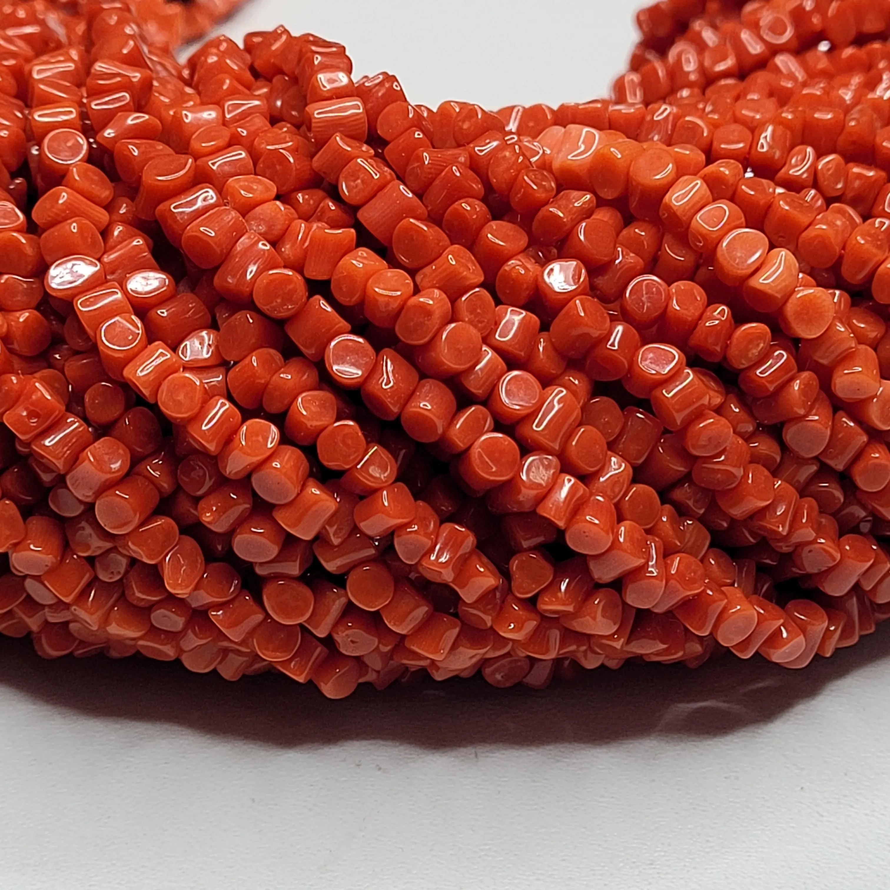 Red Coral Squerish Kralen 4-5.0 Mm Strengen Maken Sieraden Ketting Ronde Vorm Een Grade 18 Inch-45 cm