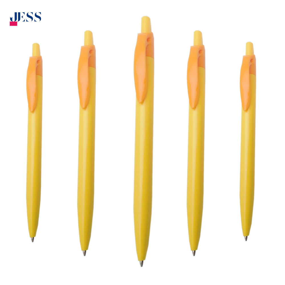 สีเหลือง