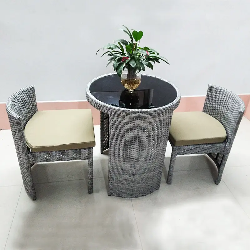 Neues Design hochwertige Outdoor-Freizeit dreiteilige Rattan Tisch und Stuhl Set