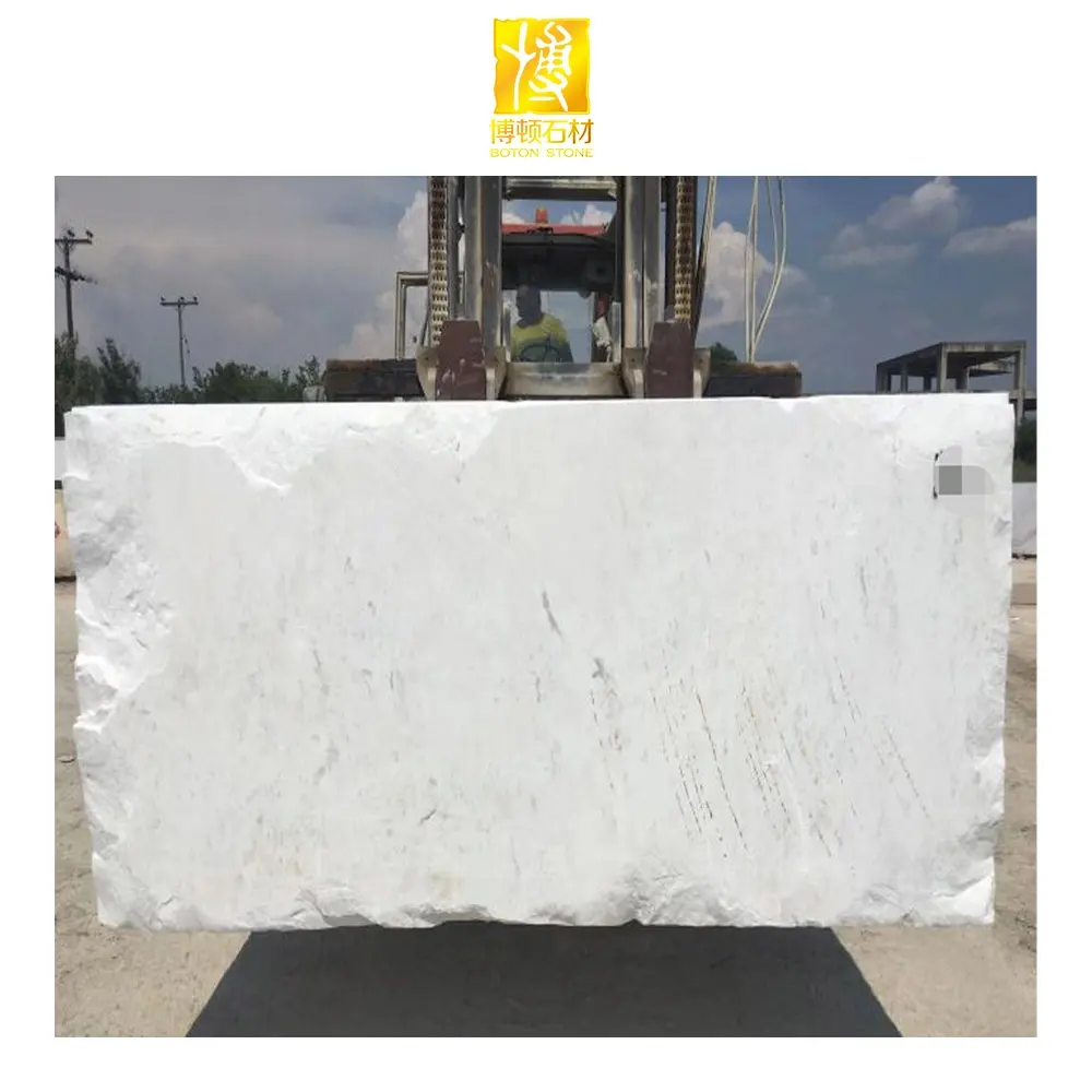 Prezzo all'ingrosso marmo naturale blocchi di pietra bianca piccole piastrelle per pavimenti in blocchi di marmo
