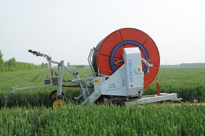 先进的软管卷盘冲洗器-高效、多功能、自动浇水设备。可调喷雾模式。可用桁架 - Product Image 2