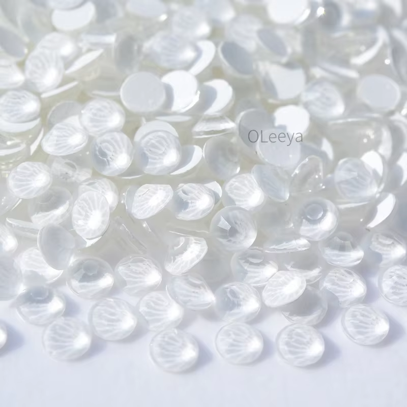 P132 White neon