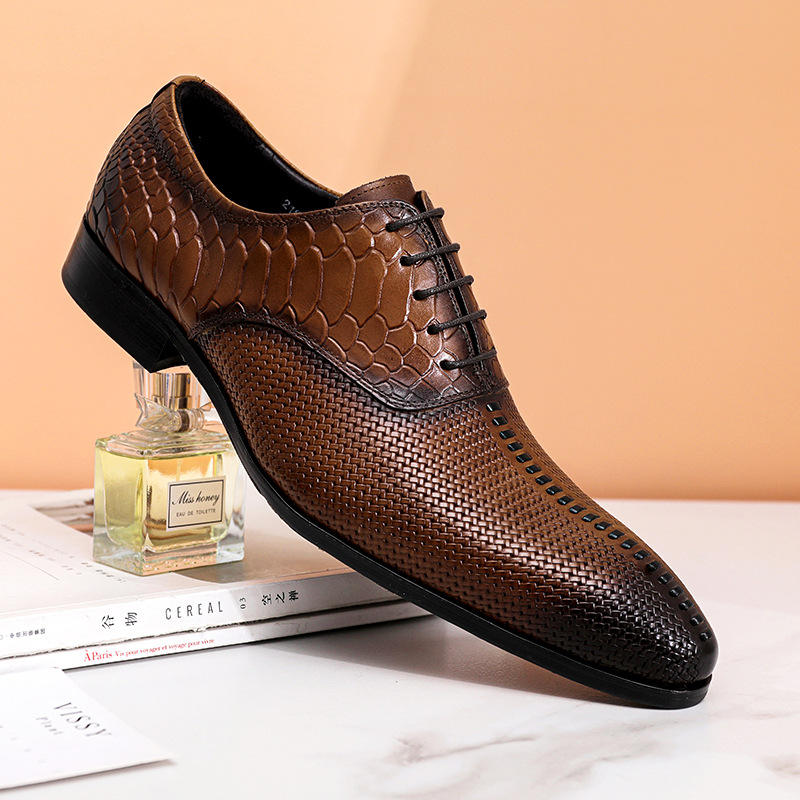 สีน้ำตาล