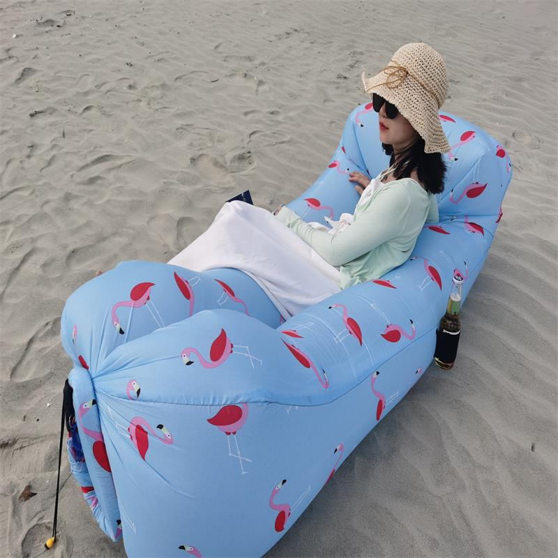 Modelo de almohada flamenco