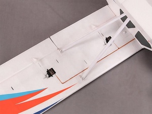 FMS 1400mm Kingfisher PNP RC şamandıra uçak refleks V3 sistemi ile arazi kar su için donatılmış - Product Image 6