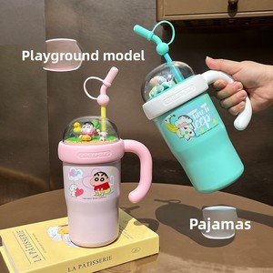 Crayon shin-chan 830ml yalıtımlı saman fincan yaratıcı tasarım yüksek değer moda su bardağı ile çocuklar için - Product Image 3