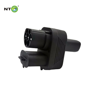 与特斯拉汽车电动快速充电适配器兼容的便携式CCS2至交流DC电动充电器适配器 - Product Image 1