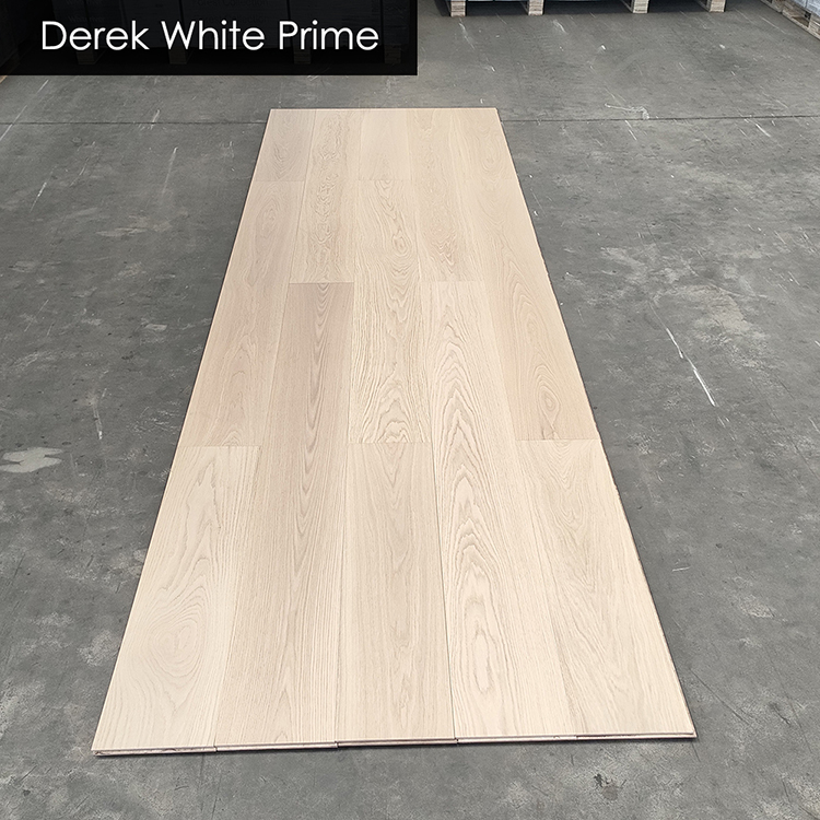 White-Derek premier