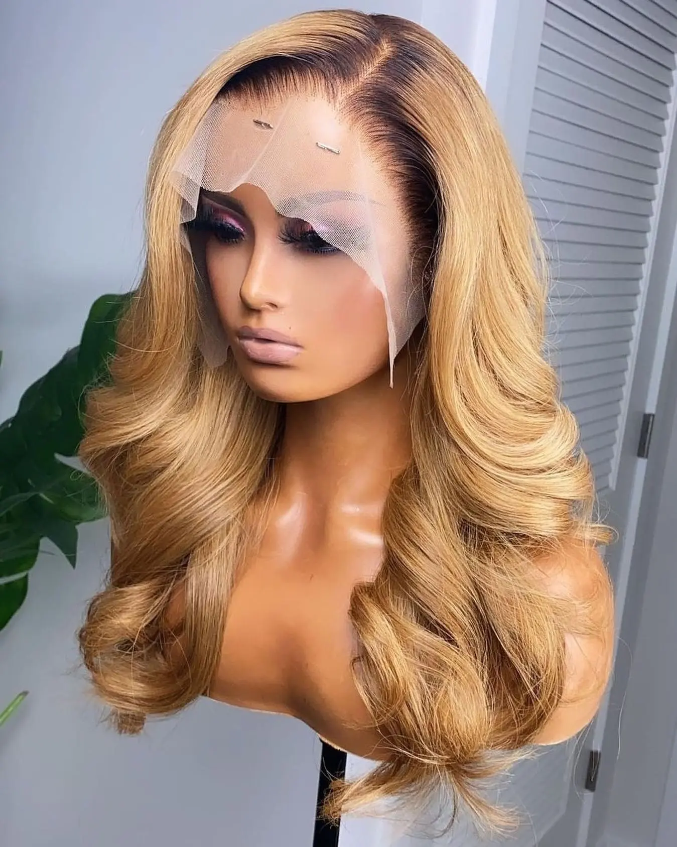 Peluca de cabello humano ondulado de 13x4 HD, cabello brasileño con encaje frontal, encaje completo, color rubio 613, con cutícula, venta al por mayor