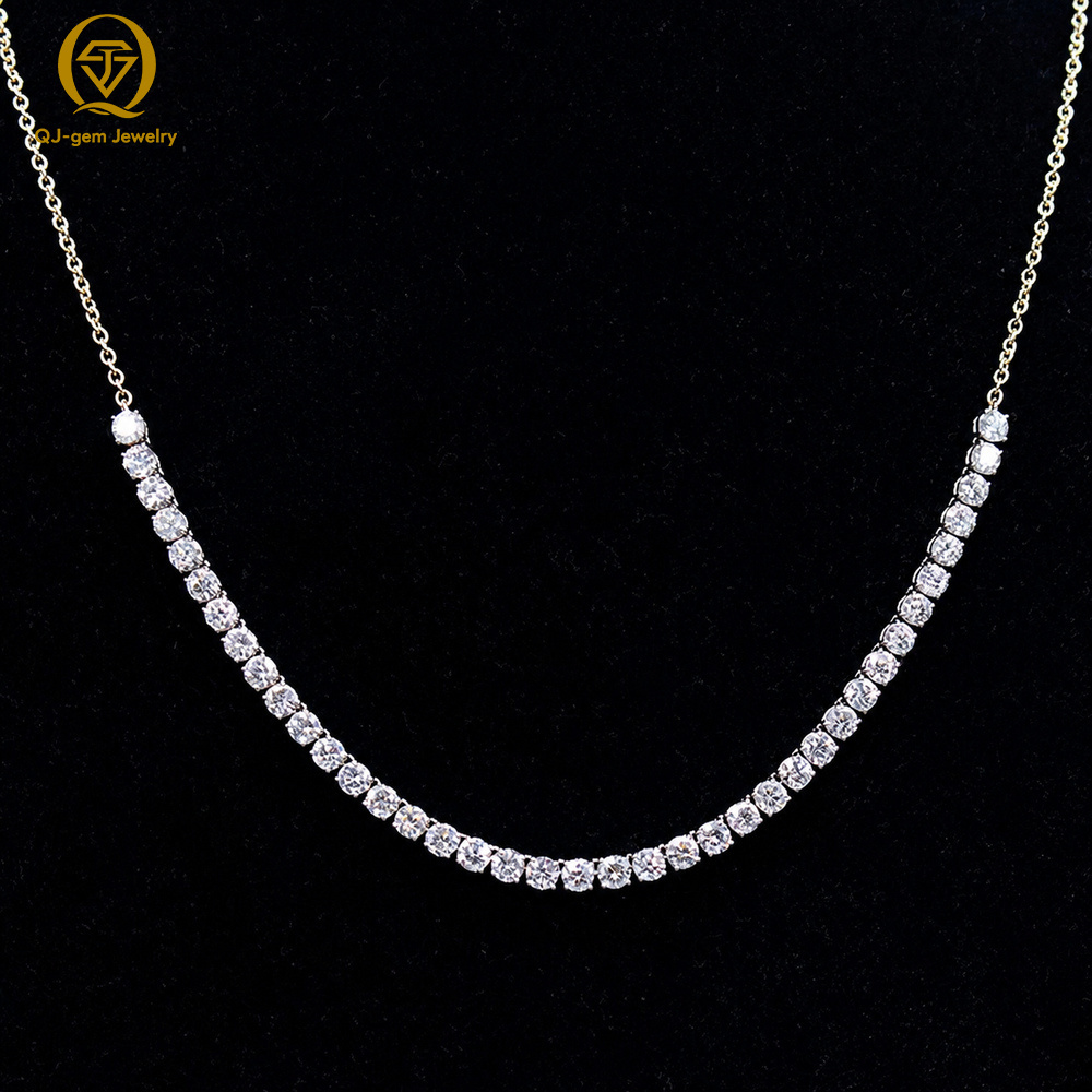 Diamante color oro/blanco D