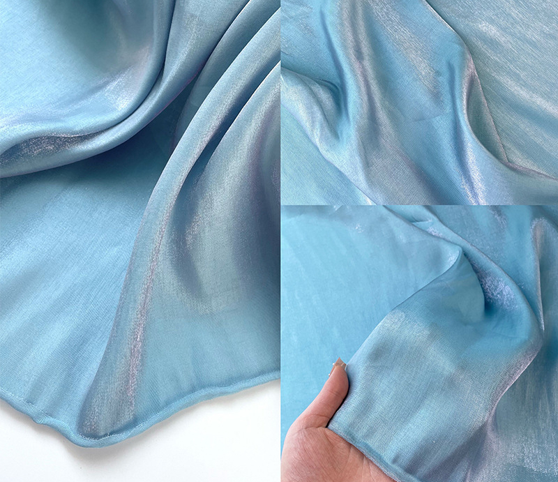 สีฟ้าอ่อน