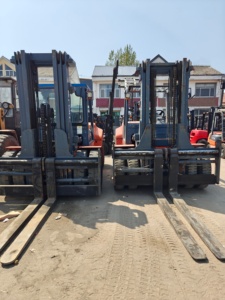 Zhongli Electric Forklift 2-5-7-Ton Inventory Clearance Offer Limited Stock Alert Diesel <strong>Stacker</strong> with 3T Loading Capacity - Product Image 4