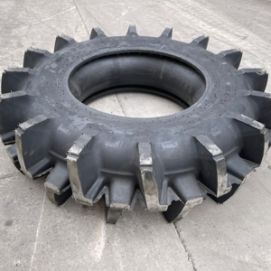 Kubota l3608 חלקי חילוף טרקטור TC422-27610 12.4-24 PR1-<span class=keywords><strong>ARMOUR</strong></span> אחוריים צמיג גומי שדה
