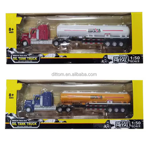 Huina1757アロイアメリカンスタイルオイルタンカートラック<span class=keywords><strong>1</strong></span>:50スケールダイキャストメタルトランスポーターカースタティックモデルおもちゃ