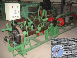 Máquina de alambre de acero trenzado, máquina de fabricación de malla de púas de prisión de Thron galvanizado, máquina automática de tejido de red de alambre de púas Doble - Product Image 2