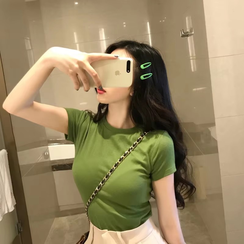 สีเขียว