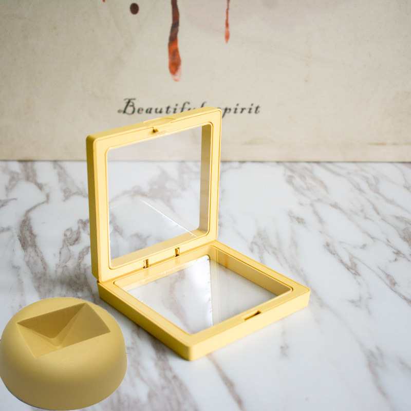 Creamy yellow 11cm + matching base