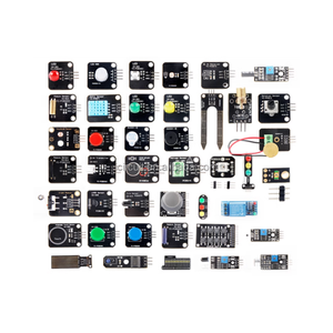 The <strong>Arduino</strong> 42 sensor entry-level kit does not include the UNO R3 development board learning board