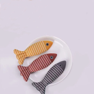 Cute Fish Linen Chew Kitten Toy Eco-Friendly <strong>Catnip</strong> Pillow for Indoor Cats and Dogs Calming Sleeping Companion for Daily <strong>Use</strong>