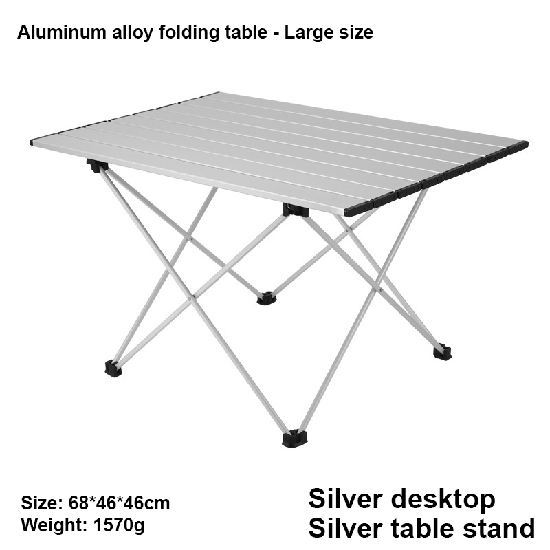 Bureau argenté et support de table argenté