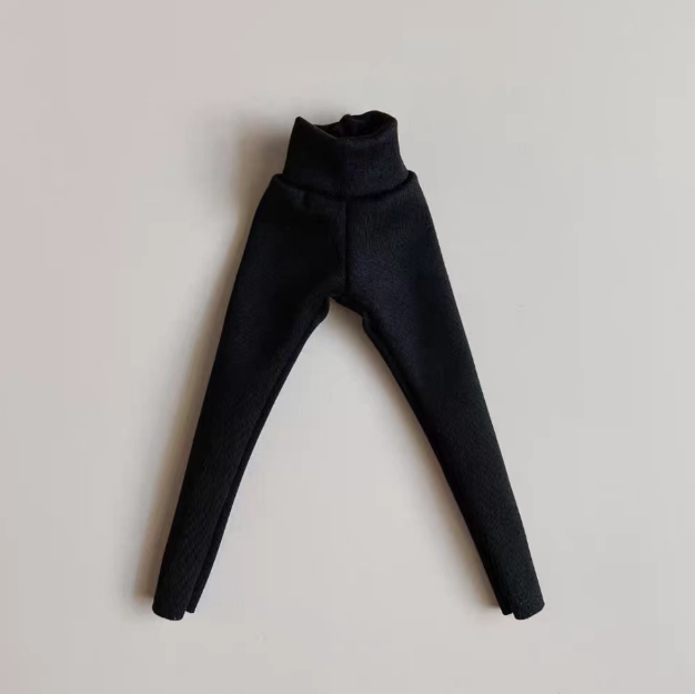 Blyth taille 4