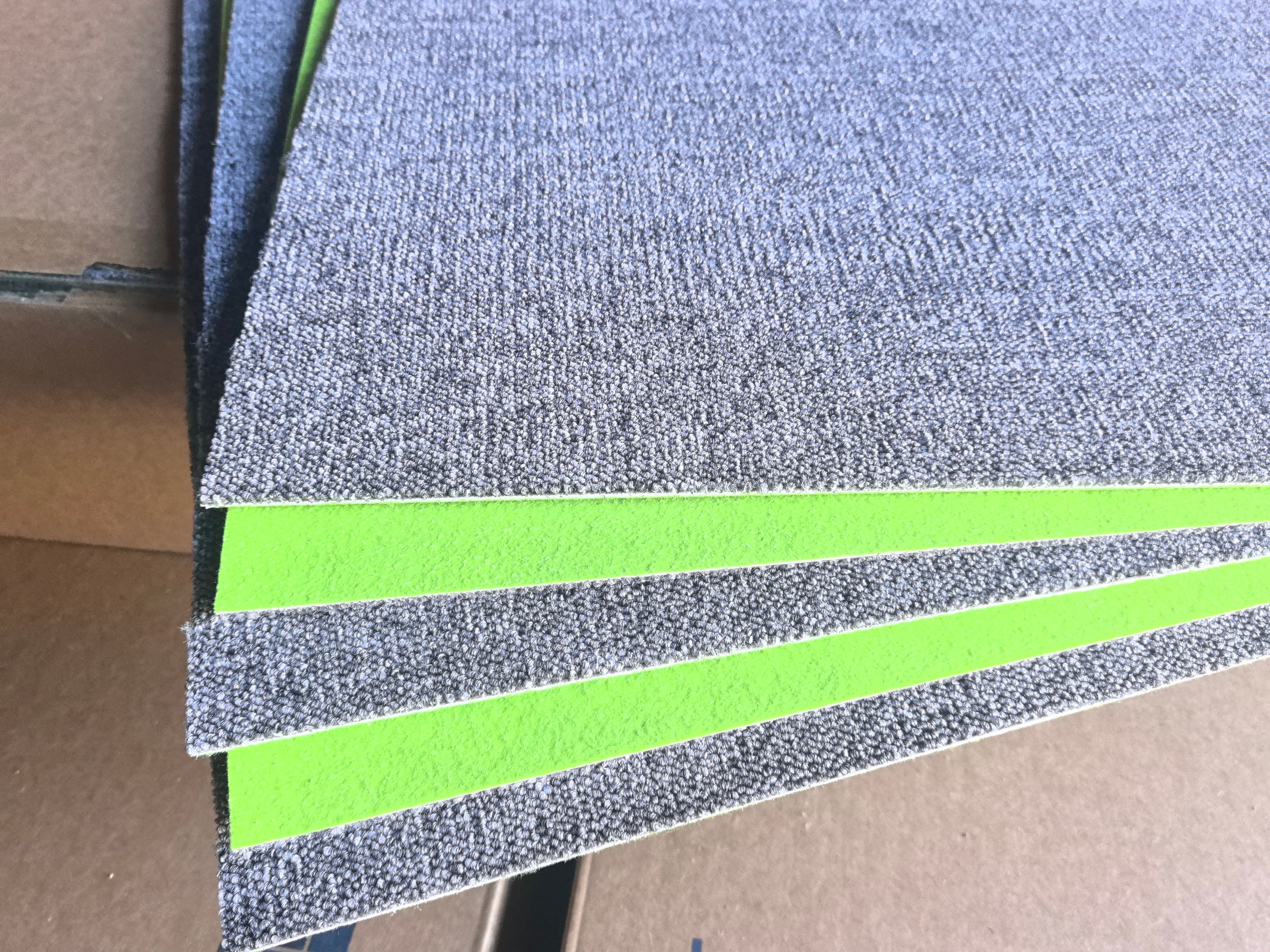 Gris AP0108