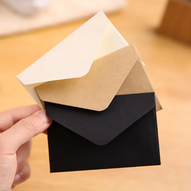 Enveloppes de fenêtre blanches noires Kraft classiques, Mini enveloppe carrée pliante en papier recyclé blanc