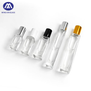 Cao cấp sang trọng <span class=keywords><strong>Roll</strong></span>-<span class=keywords><strong>On</strong></span> chai 3ml 5ml 10ml 15ml bỏ túi có kích thước thủy tinh bơm lại xi lanh nhỏ nước hoa tinh dầu container - Product Image 3