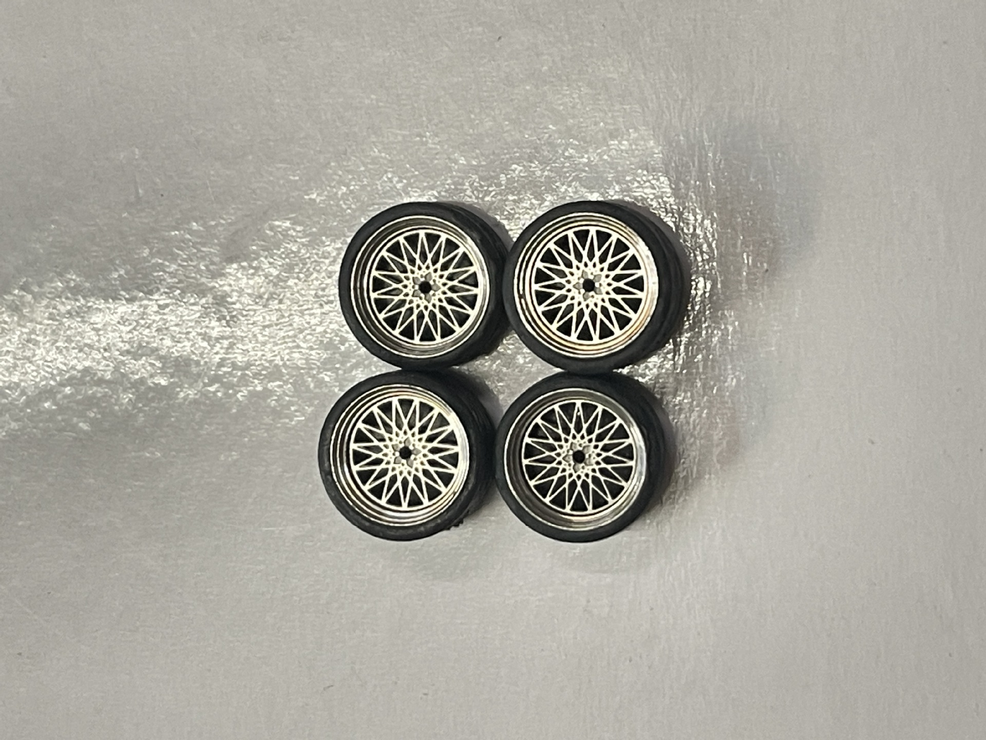 A silver 06