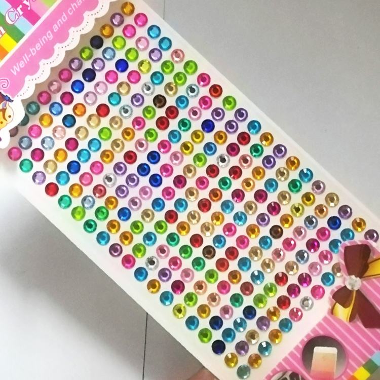 6 mm 260 diamants de couleur