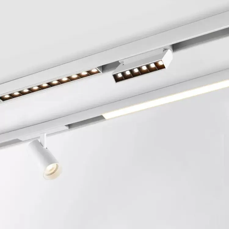 Luce a binario di lusso combinazione magnetica fai da te 48V fili di regolazione lineare da incasso a soffitto completa illuminazione a pannocchia a Led personalizzata