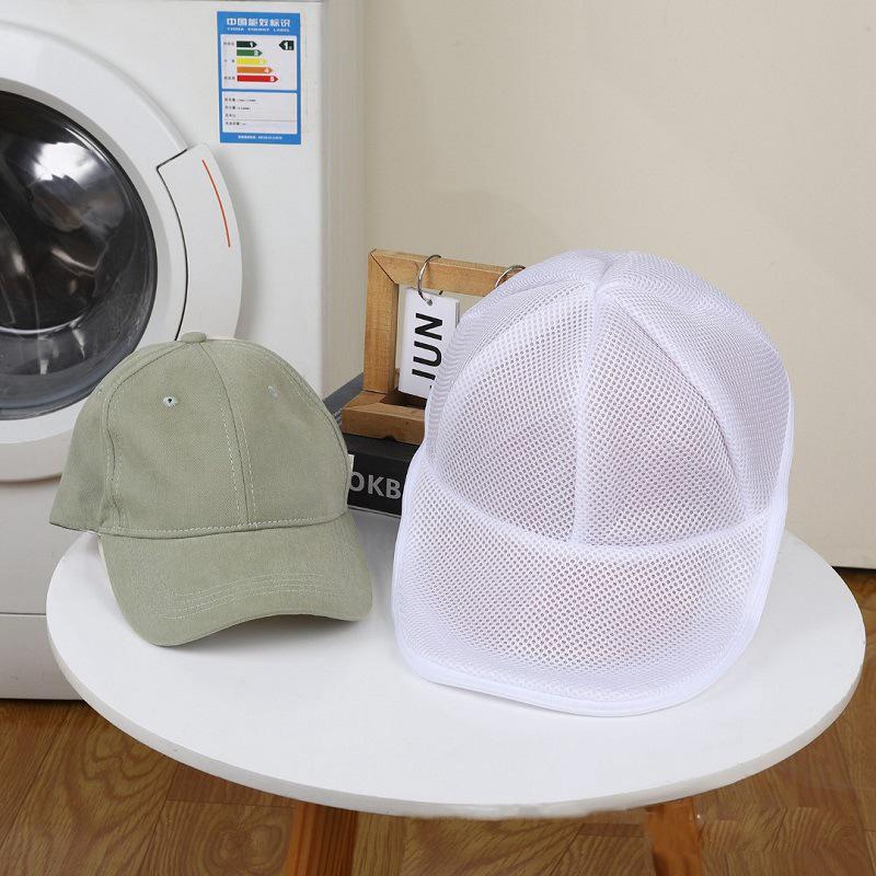 White zip-up hat bag