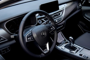 2025 yepyeni benzinli araçlar çin arabalar Changan rasale CC 1.5T DCT Deluxe Edition Sedan arabalar satılık - Product Image 6