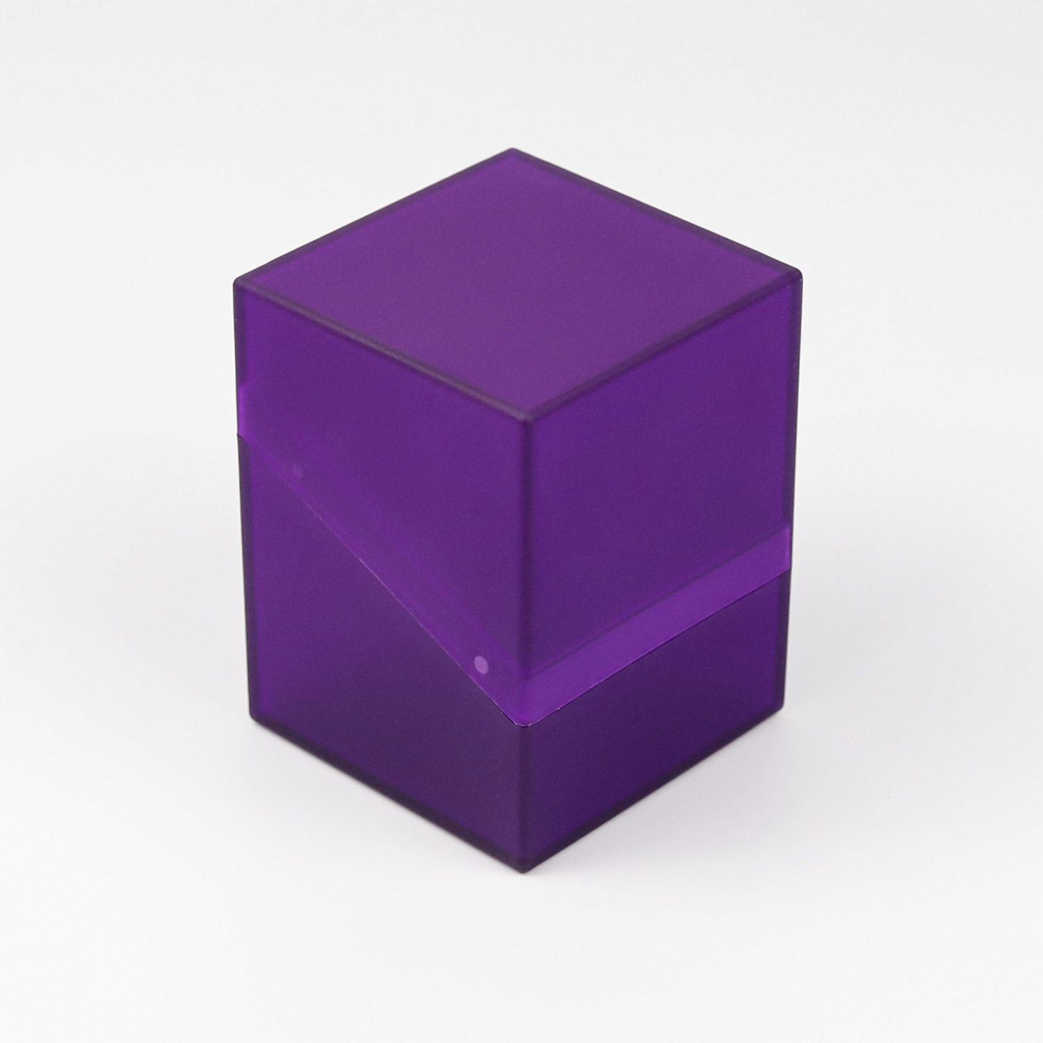 โปร่งใสสีม่วง