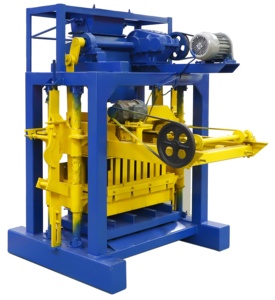 Qt4-35 manuale blocco finitrice macchina piccolo edificio blocco cavo che fa macchina con motore & cambio in Zambia - Product Image 3