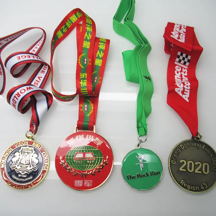 ميدالية مخصصة الكأس ألعاب القوى مفتاح الذهب الرياضة معجزة الدراجات ميدالية مع الشريط كرة القدم ميدالية معدنية 3D