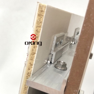 Pannelli murali con impiallacciatura di legno diretta in fabbrica, componenti di livellamento a forma di U in lega di alluminio e sistema a sospensione a secco - Product Image 1