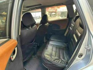 中古車2011ホンダフィット1.5L中古SUV車