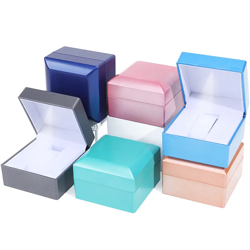 Caixa de relógio quadrada com logotipo personalizado, caixa de presente para relógio, embalagem colorida de luxo, caixa de presente para viagem, pintura LED com luzes