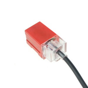YUMO LMF11-3005PB 5mm PNP Nc induktive Nähe-Schalter Sensor große Distanz Ausgang Sensor Viereckige rechteckige wasserdichte npn pnp - Product Image 1